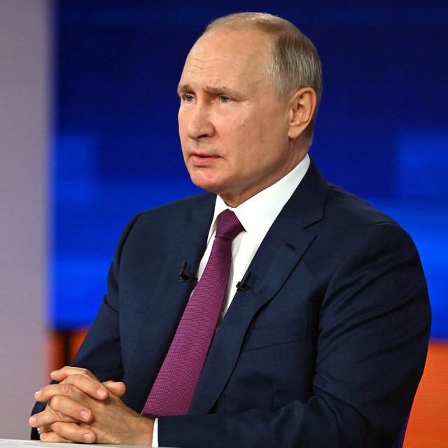 На жизнь остаётся 1500 рублей: какие вопросы задавали родители Владимиру Путину