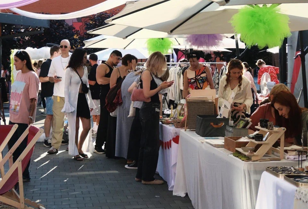 «Büro маркет Fest» — свиньи-копилки чуют неладное…