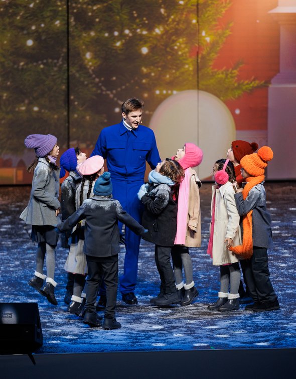 Шоу «Дядя Степа. Говорят: под Новый год…»