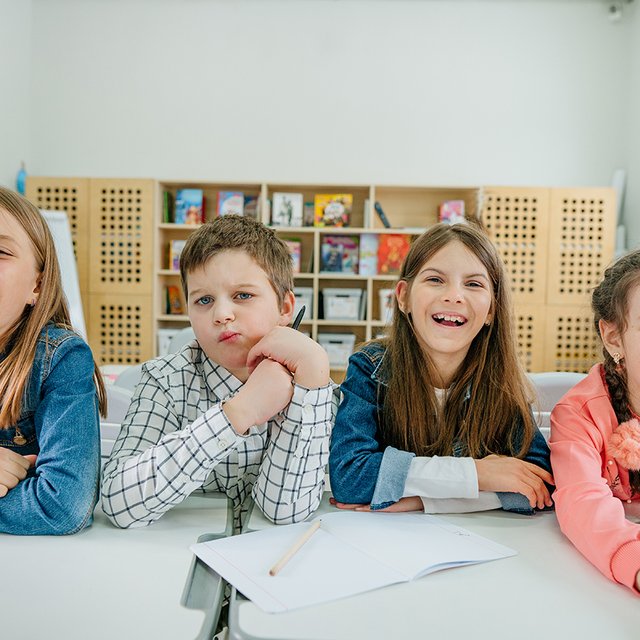 13 вопросов о продлёнке: цена, продолжительность, льготы, питание, сон и не только