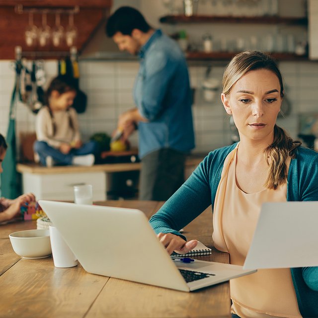 Что изменится в 2022 году: запись к врачу без полиса, возвращение ОГЭ, новые МРОТ и ФГОС