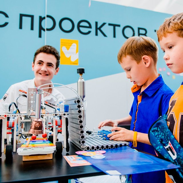 Не только музыкалка и художка: в какие еще кружки отправить ребенка