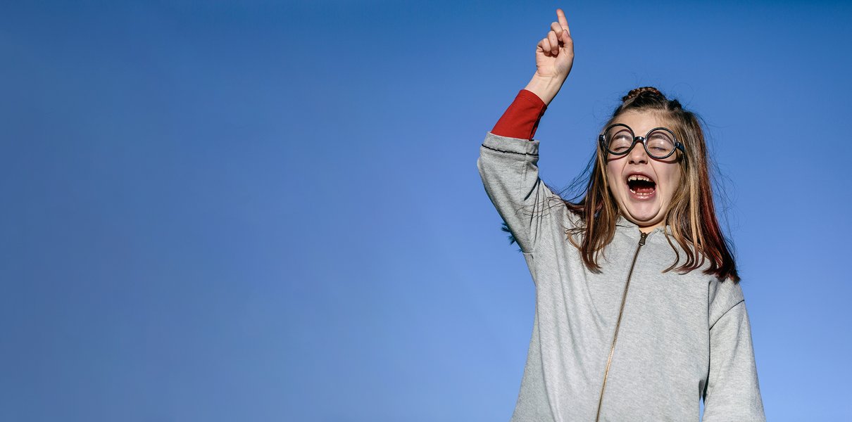 «По краешкам — тпрусеньки, в серёдке — но!». Тест: справитесь ли вы с загадками для младших школьников