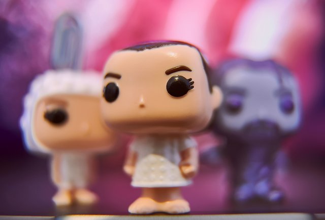 72 яйца за 69 тысяч рублей. Почему все охотятся за Kinder Joy: Stranger Things