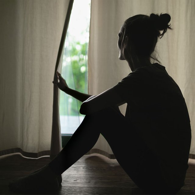 Мне 17, я студентка, у меня нет аппетита, постоянно хочется спать: что со мной?