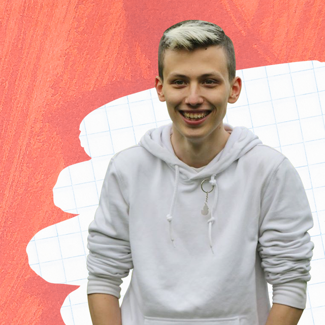 «Есть огромный коллектив, и есть ты. И ты один». Как учитель Арман Туганбаев потерял работу из-за политической позиции