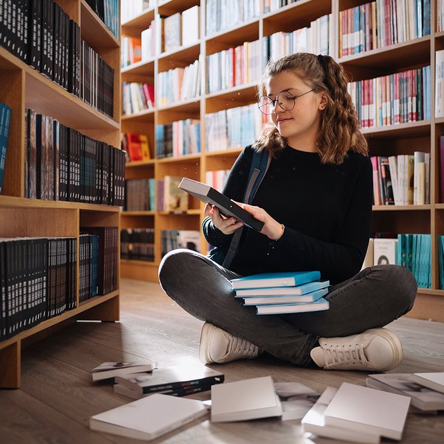 5 советов учителям: как привить детям интерес к чтению классики