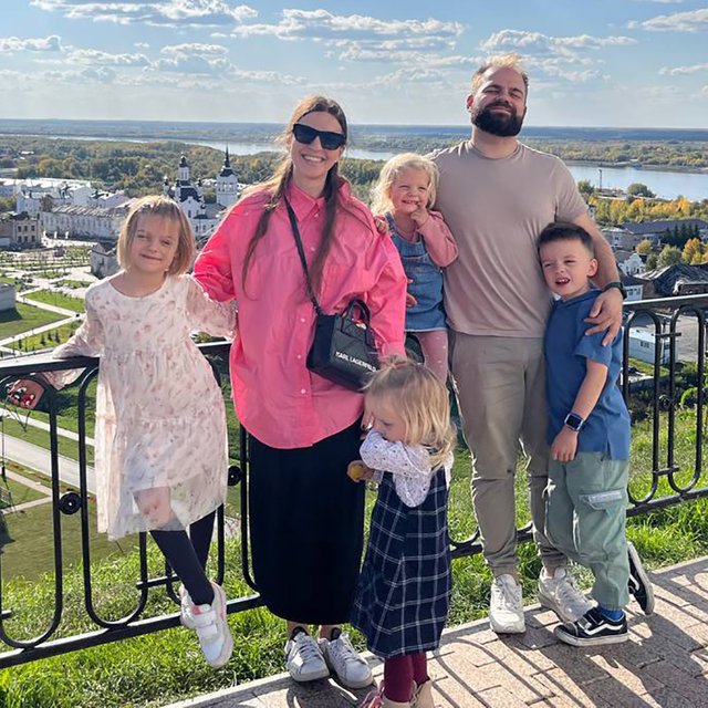 «Вся семья пришла мне на помощь»: монолог мамы, которая дважды родила двойняшек