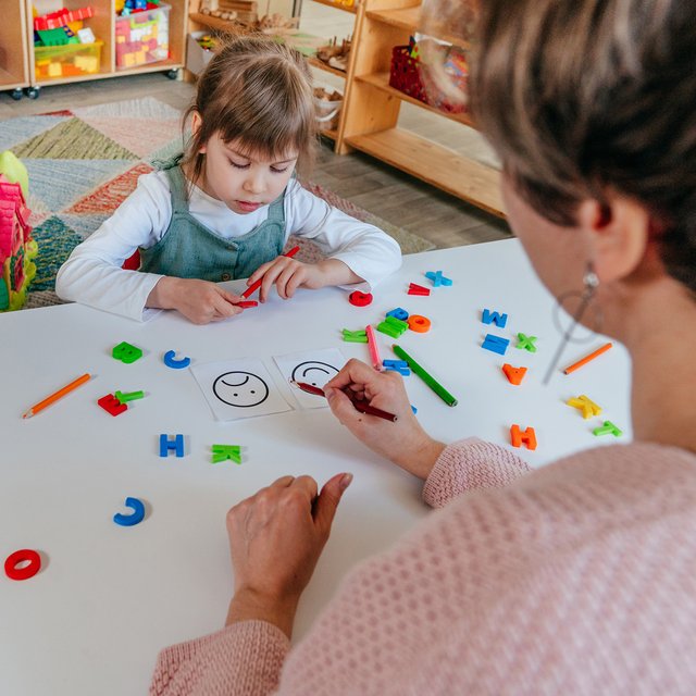 Можно ли ввести в детском саду ставку педагога-психолога при отсутствии детей с ОВЗ