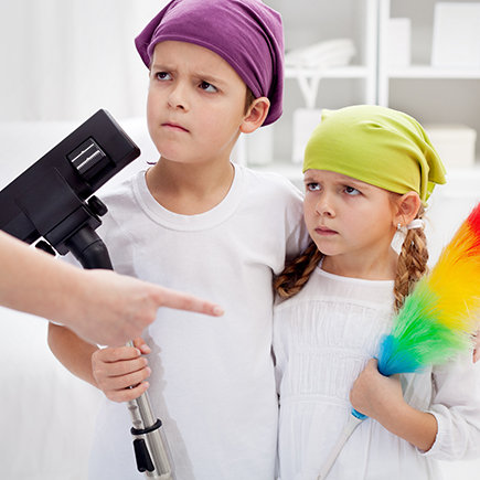 10 уловок, чтобы привлечь детей к работе по дому