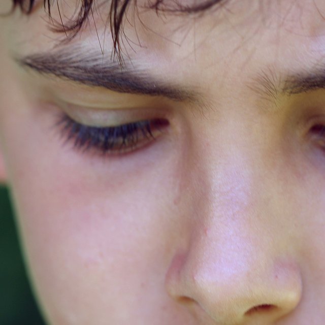 Сын-подросток не проявляет чуткости, как воспитать в нем это качество?