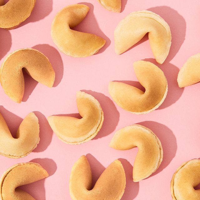 Печенье с предсказаниями за полчаса: пошаговый рецепт на Китайский Новый год