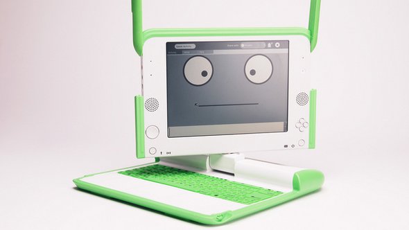 Фото: http://2.bp.blogspot.com/-SHABhHsruYk/TtixWxYZI2I/AAAAAAAAAYI/wVKh-8g6V2M/s1600/OLPC+tablet+%25281%2529.jpg