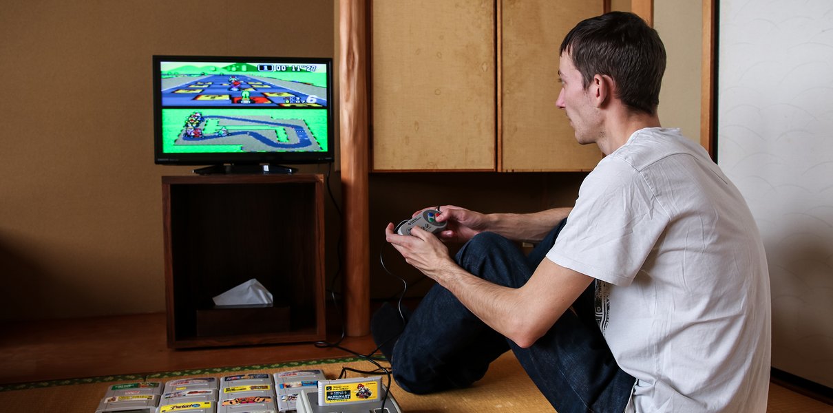 Кто такие юные хикикомори и NEET. Не хотят работать, учиться и даже выходить из дома