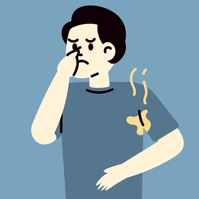 У подростка пот оставляет желтые следы на одежде: это нормально?