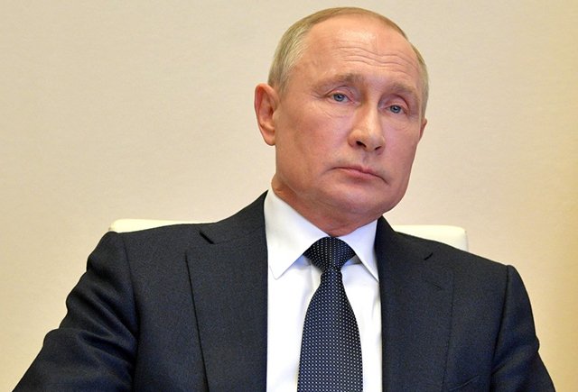 Новые нерабочие дни и планы по выходу из изоляции. Что сказал Владимир Путин