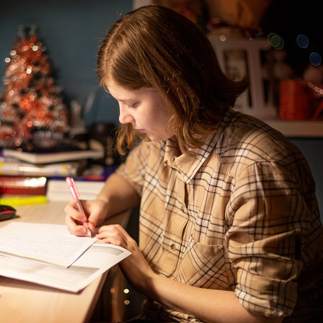 Как написать сочинение по русскому в формате ЕГЭ и не спутать «тему» и «проблему»