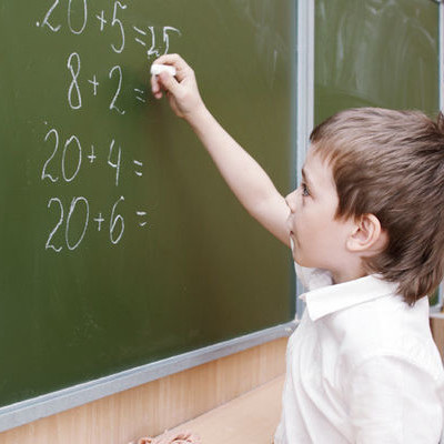 "Неспособных к математике людей не бывает"