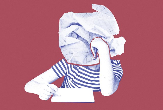 «Это не издевательство?» Почему школьники жалуются на контрольные, количество которых «сократили»