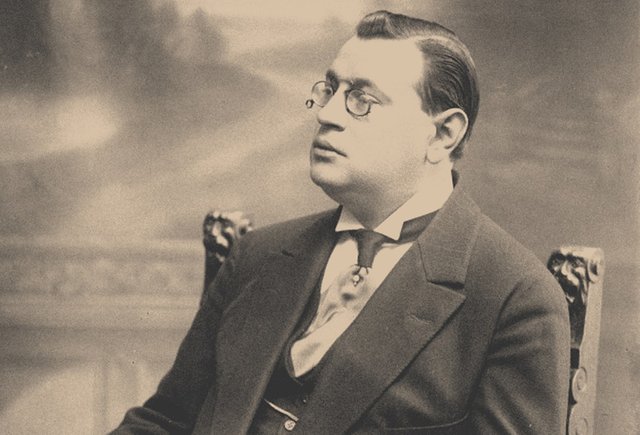 Его фельетонам пытался парировать Ленин: история забытого сатирика Аркадия Аверченко