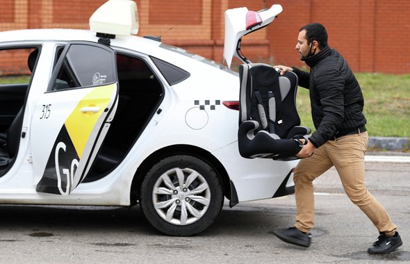 Правила перевозки детей на автомобилях в 2025 году: штрафы и изменения