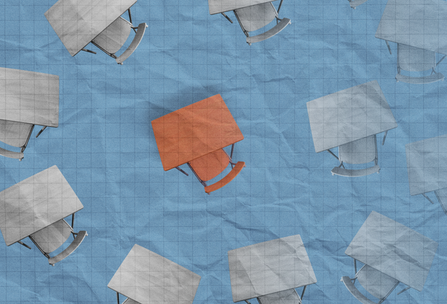 Я учусь в 9-м классе. Меня буллят одноклассники, в школу идти не хочется. Рассказать об этом некому. Что мне делать?