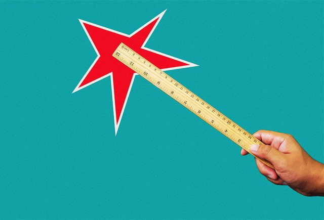 Дочь жалуется, что учительница била ее линейкой по рукам: что делать?