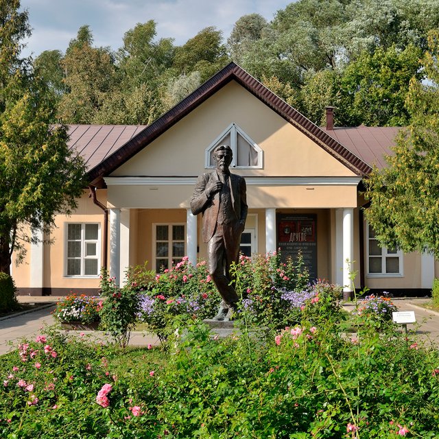 9 писательских дач-музеев недалеко от Москвы: в них можно поехать с детьми на выходные