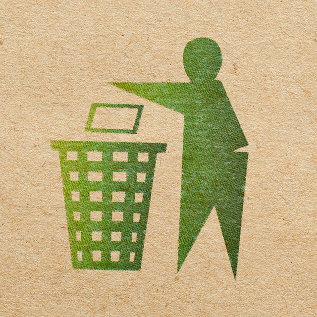 Сыну 9 лет, он повсюду постоянно собирает мусор, чтобы его выкинуть. Что с этим делать?