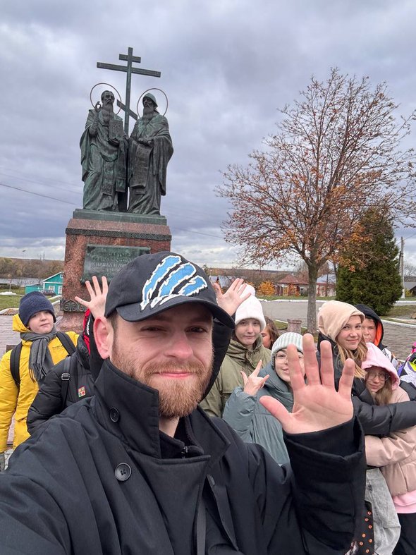 Кирилл Кириченко. Учитель математики. «То, что учителя еле выживают на свою зарплату — миф»: молодой учитель математики — о цифрах в самом широком смысле