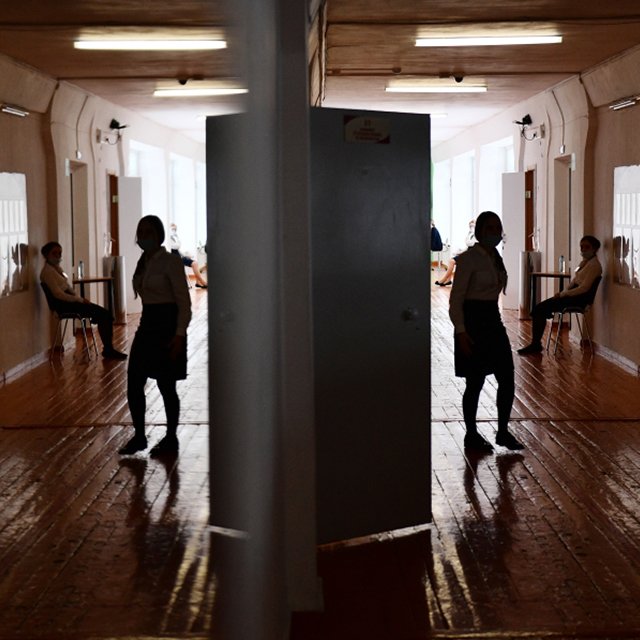 Можно ли уйти с пересдачи ЕГЭ? Что тогда будет с моими результатами?