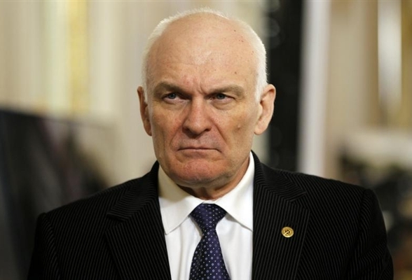 Обложка Самый богатый ректор России заработал в 300 раз больше обычного преподавателя за год