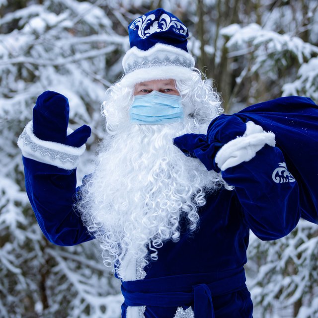 «В онлайн-звонке даже больше волшебства»: как Дед Мороз работает в пандемию