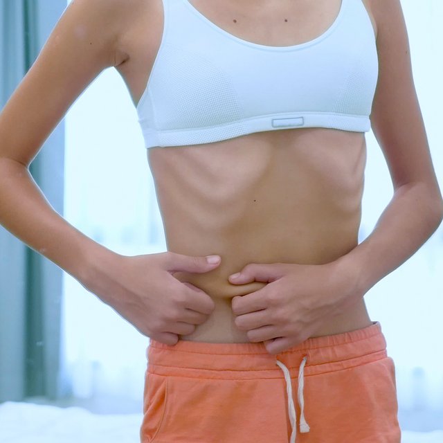 Подросток не набирает вес: нормально ли это и сколько он вообще должен весить