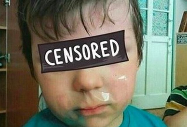 Воспитательница детсада заклеила ребенку рот скотчем и выложила фото в Instagram*