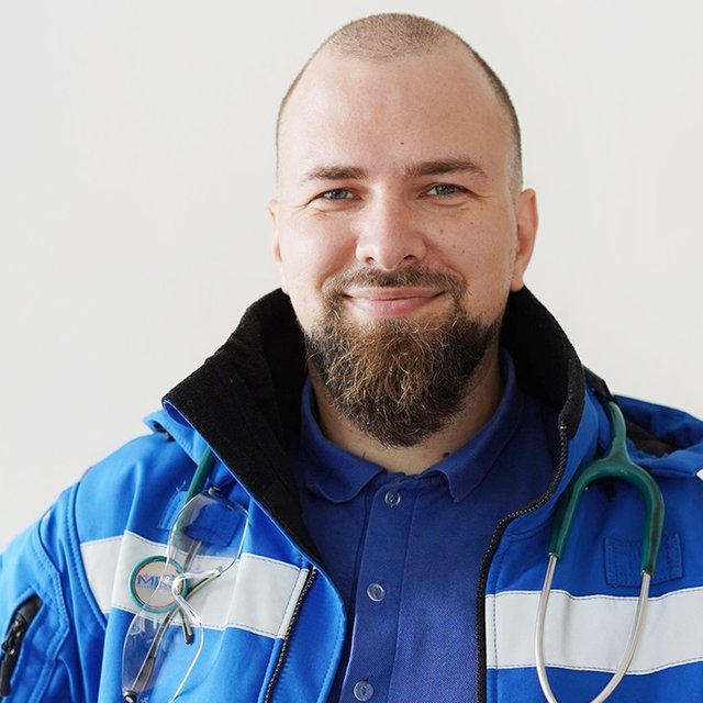 «Перспектива остаться нищим на всю жизнь»: как устроена детская неотложка – взгляд молодого педиатра