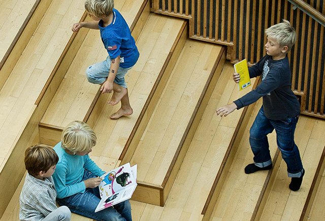 Как устроена школа без классов и стен (почти без стен)