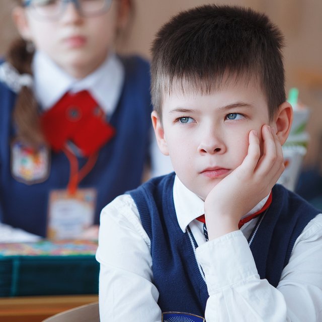 Бросить школу и поступить в первый класс без конкурса: на что имеют право наши дети