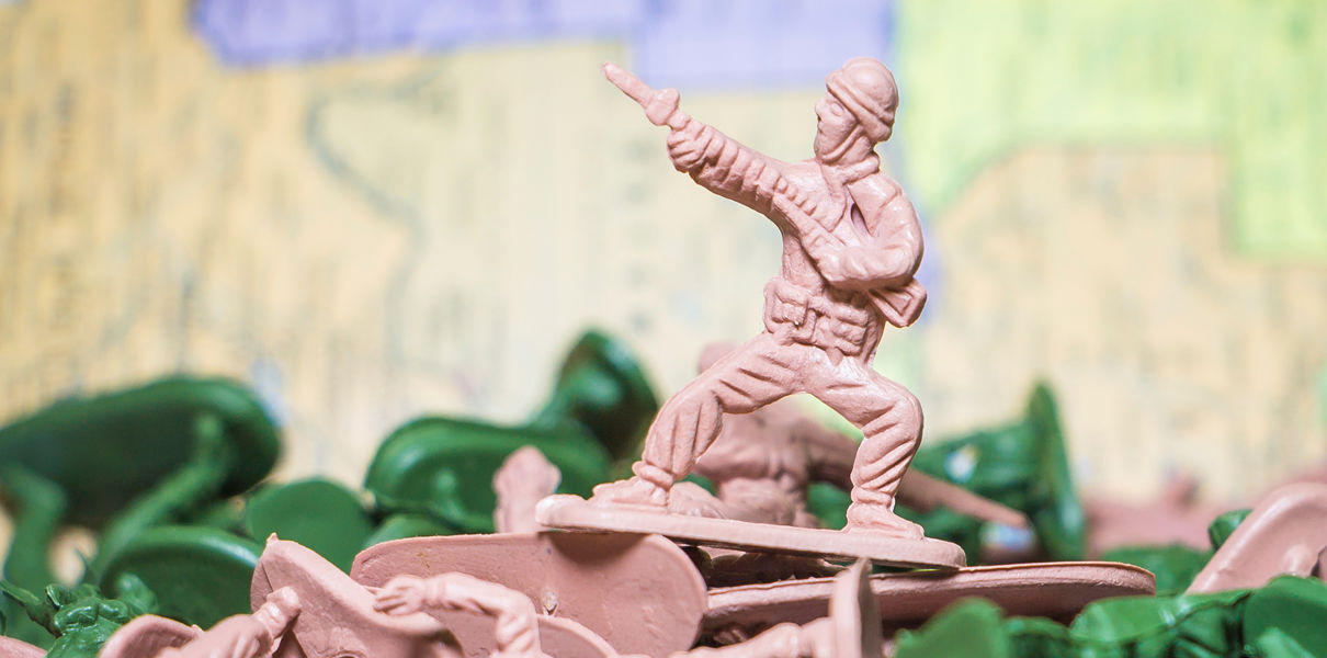 Почему 23 февраля в школе — это вредно