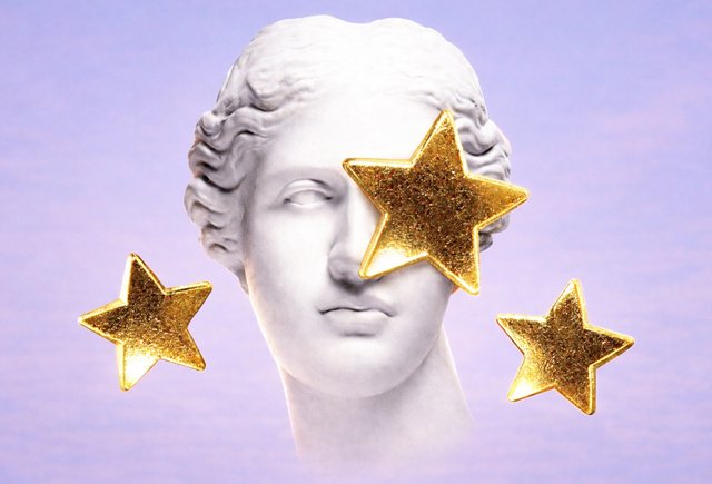 Работаю воспитателем, заведующая требует участвовать в разных конкурсах и отчитываться о них. Это законно?