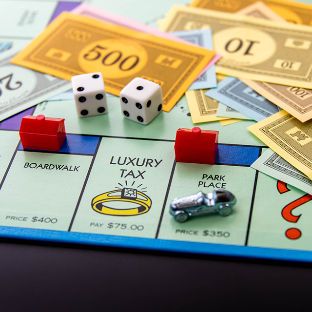 4 вопроса из экономики, которые объясняет «Монополия»