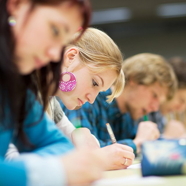 Как изменится ЕГЭ по иностранным языкам в 2022 году: совсем другое эссе и прочие сюрпризы