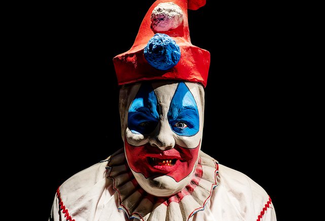 «Хочешь фокус?» История клоуна-убийцы Джона Уэйна Гейси, который 8 лет похищал подростков