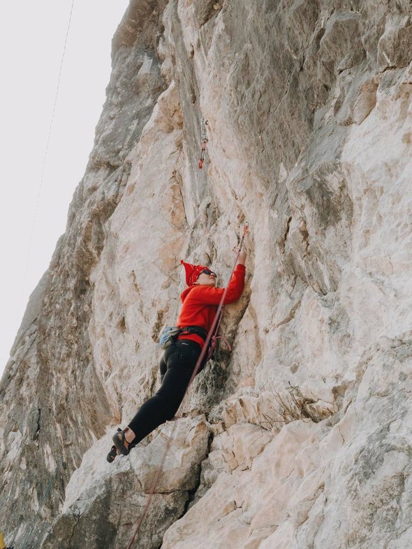 Екатерина Умарова. «Сейчас у меня в ноге 16 болтов и 2 титановые пластины»: учительница истории — о своем увлечении экстремальным спортом