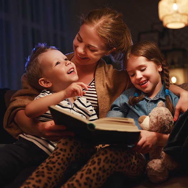7 причин, почему чтение вслух — лучшее, что вы можете сделать для ребёнка