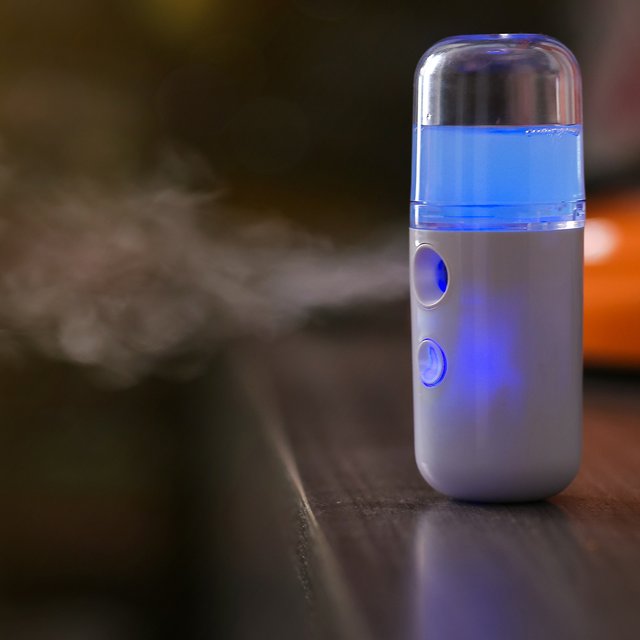 Ребенок просит купить увлажнитель, который подростки «парят» вместо вейпов. Как поступить?