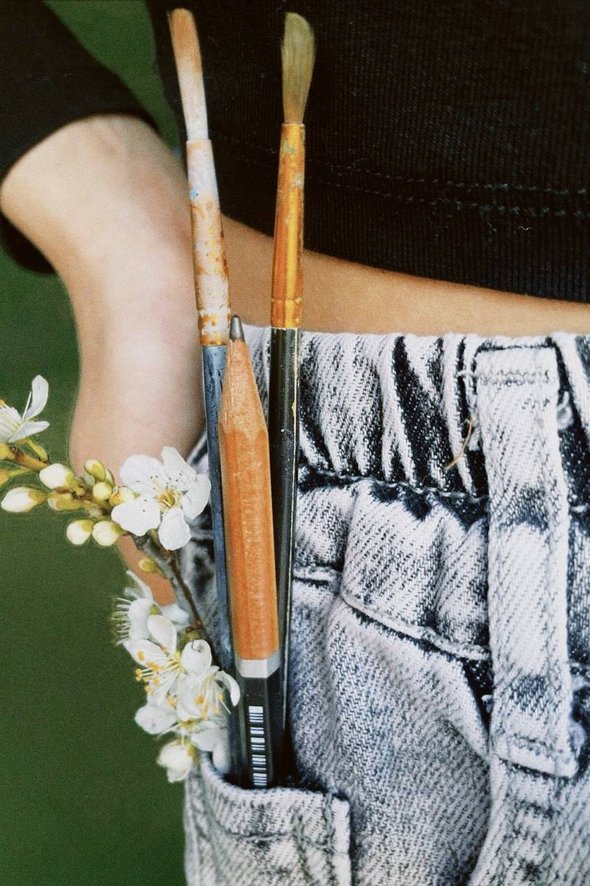 13-летняя девочка-блогер Соня. Художница