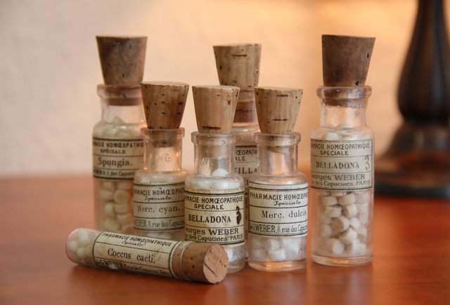 Обложка Австралийские учёные утверждают, что гомеопатия не эффективнее плацебо