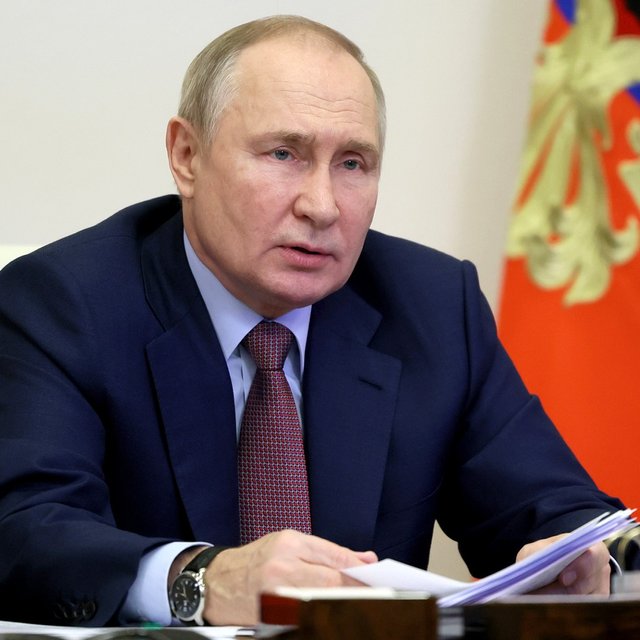 «Не должно быть бедных людей». 10 новых заявлений Владимира Путина