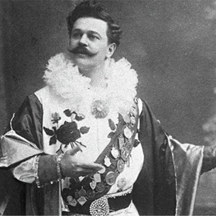 Дрессировщик, не укротитель. История «Уголка дедушки Дурова», где с животными работают без хлыстов и прутьев